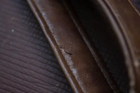 Old Leather Belt, фото 2
