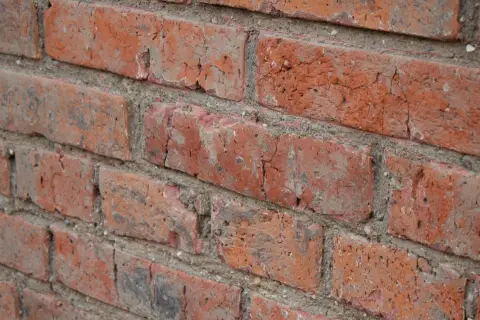 Brick Wall, фото 3