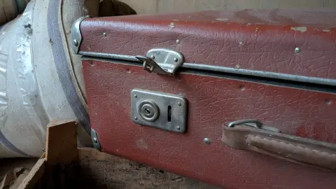 Old wooden case, фото 2