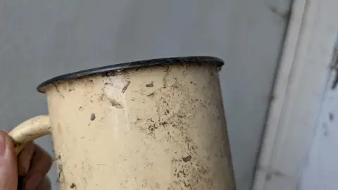 Old rusty cup, фото 7