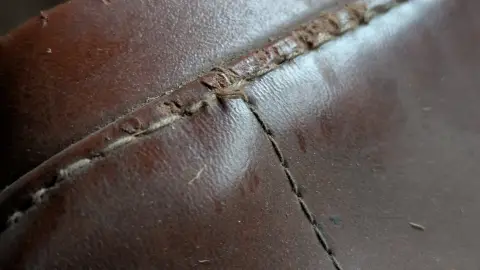 Old leather bag, фото 4