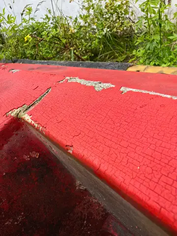 Old Painted Red Boat, фото 12