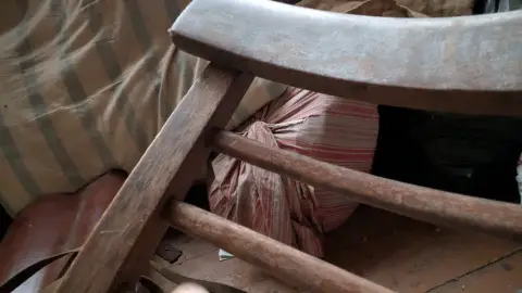 Old children wooden chair, фото 14