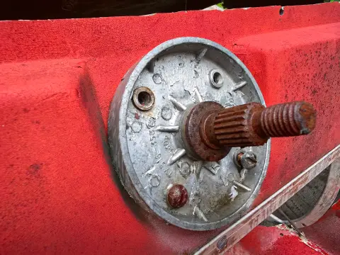 Old Painted Red Boat, фото 15