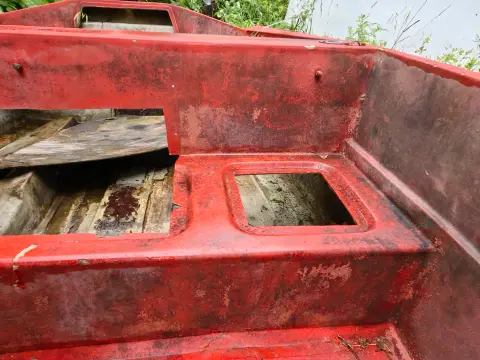 Old Painted Red Boat, фото 22