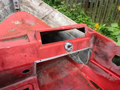 Old Painted Red Boat, фото 14