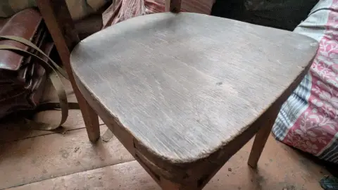 Old children wooden chair, фото 3