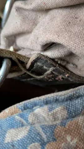 Old bag with belts, фото 10